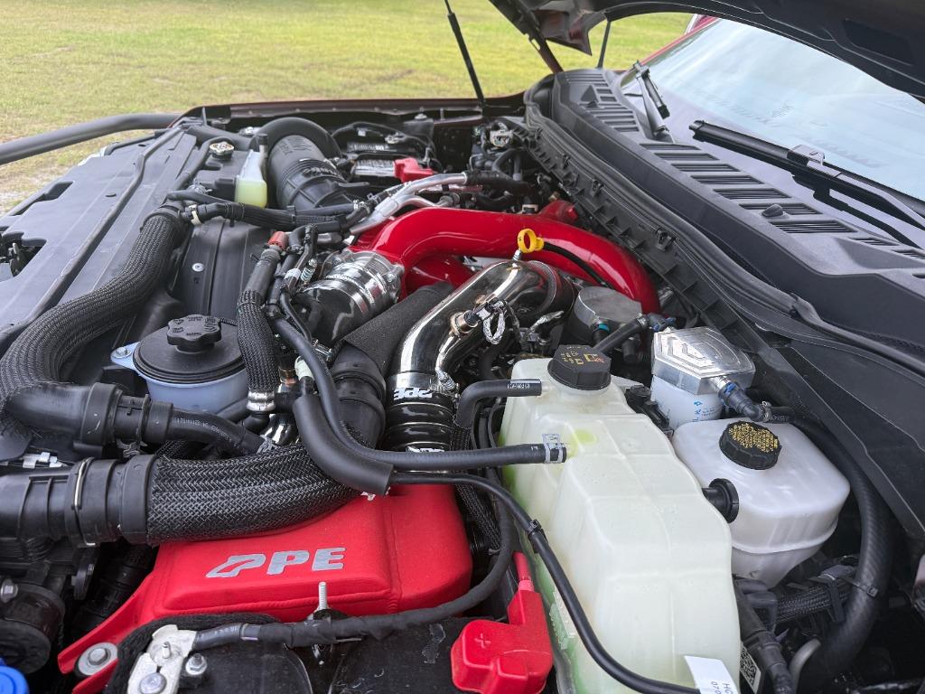 2025 Ford F-350 Super Duty Platinum - Photo 11