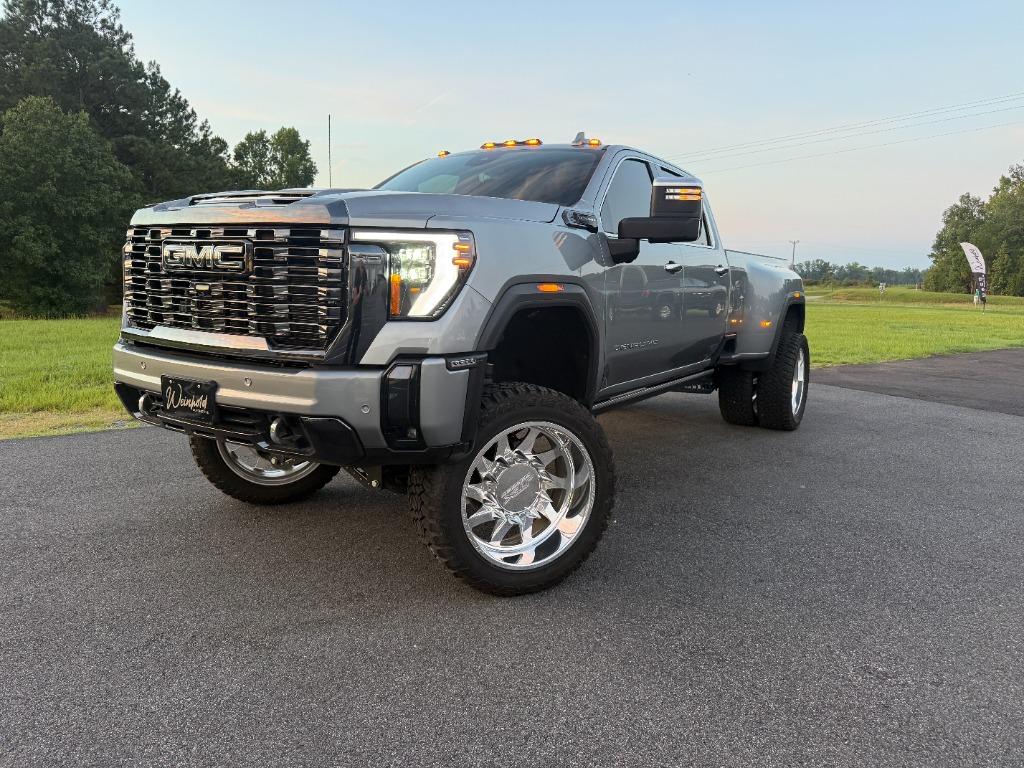 2024 GMC Sierra 3500HD Denali Ultimate - Photo 6