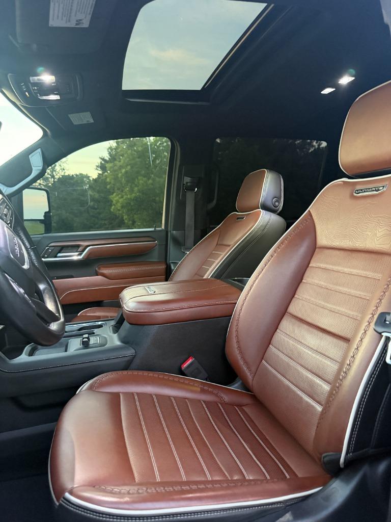 2024 GMC Sierra 3500HD Denali Ultimate - Photo 11
