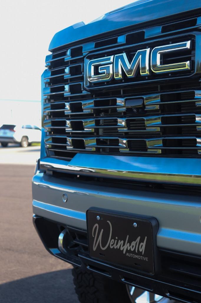 2024 GMC Sierra 3500HD Denali Ultimate - Photo 8