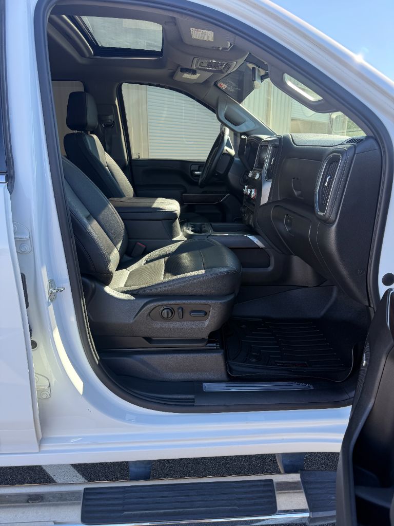 2023 GMC Sierra 2500HD SLT - Photo 10